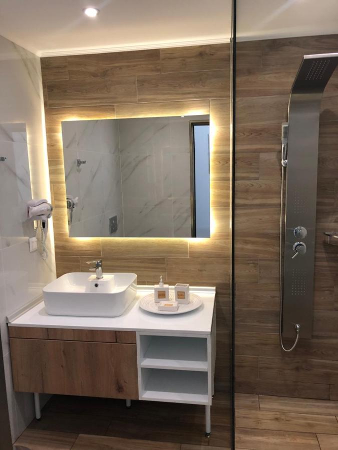 Lakones Deluxe Suites A Zewnętrze zdjęcie