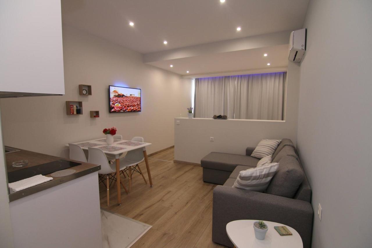 Lakones Deluxe Suites A Zewnętrze zdjęcie