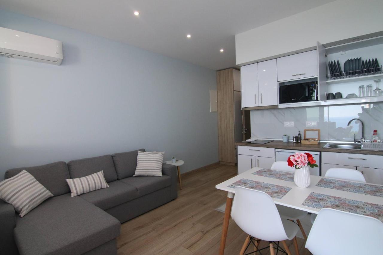Lakones Deluxe Suites A Zewnętrze zdjęcie