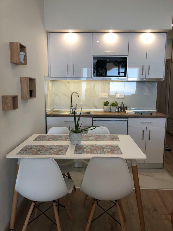 Lakones Deluxe Suites A Zewnętrze zdjęcie