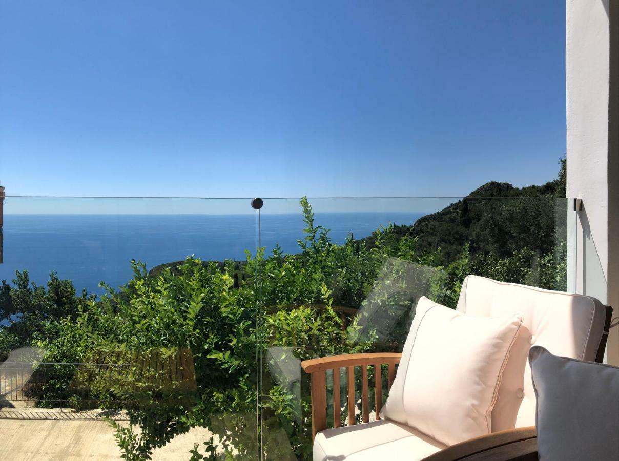 Lakones Deluxe Suites A Zewnętrze zdjęcie